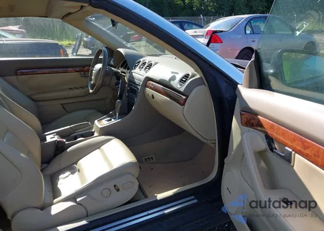 2009 Audi A4 2.0T Cabriolet Quattro z USA, uszkodzony, nr VIN WAUDF48H99K006167